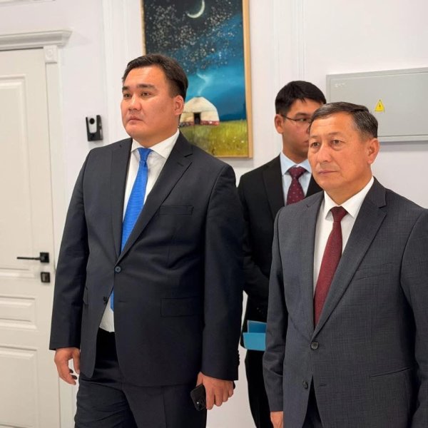 ПЕДАГОГИКАЛЫҚ ӘДЕП ЖӨНІНДЕГІ КЕҢЕСТІҢ КӨШПЕЛІ ОТЫРЫСЫ ӨТКІЗІЛДІ