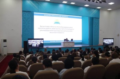 ЖАҢА ОҚУ ЖЫЛЫ ҚАРСАҢЫНДАҒЫ БАСЫМ БАҒЫТТАР АЙҚЫНДАЛДЫ