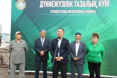  АУДАН ӘКІМІНІҢ ҚАТЫСУЫМЕН ТАЗАЛЫҚ АКЦИЯСЫ ӨТТІ